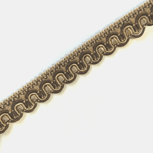 Коричневый