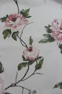 Розовый