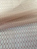 Розовый