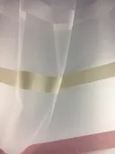 Розовый