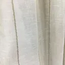 Бежевый