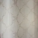 Бежевый